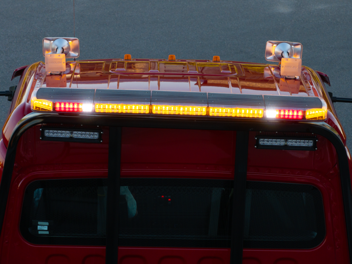 Panneaux lumineux haute visibilité pour interventions sûres